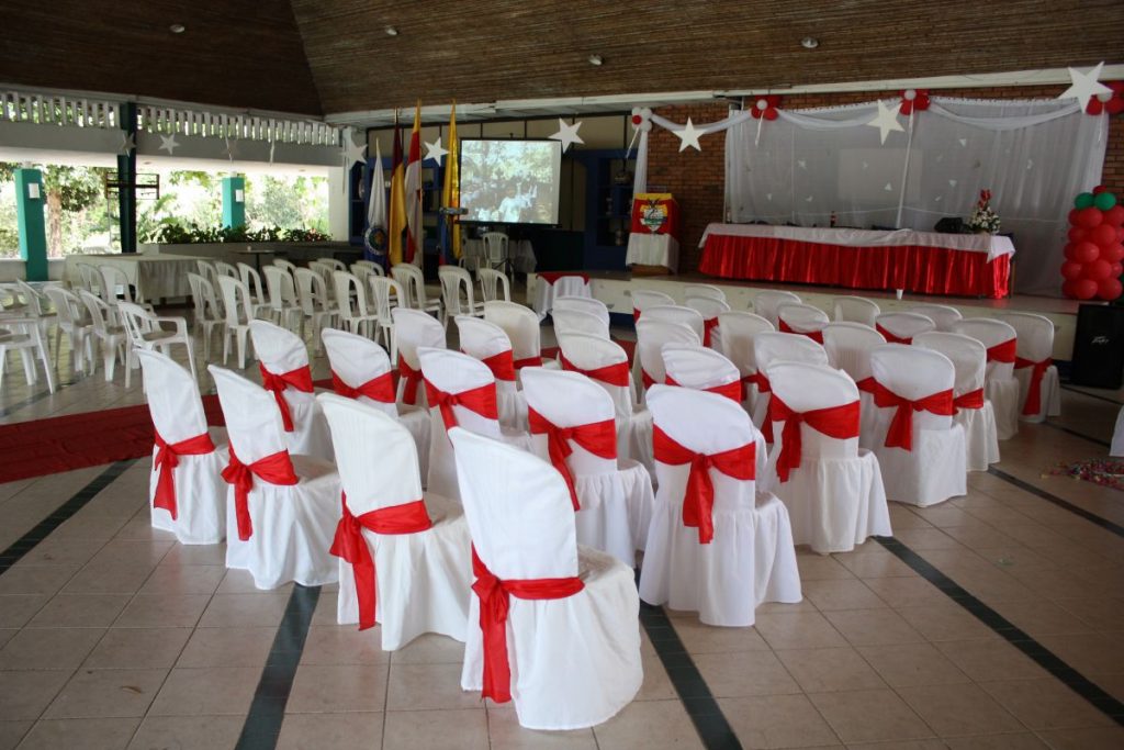 salon tropical_compressed